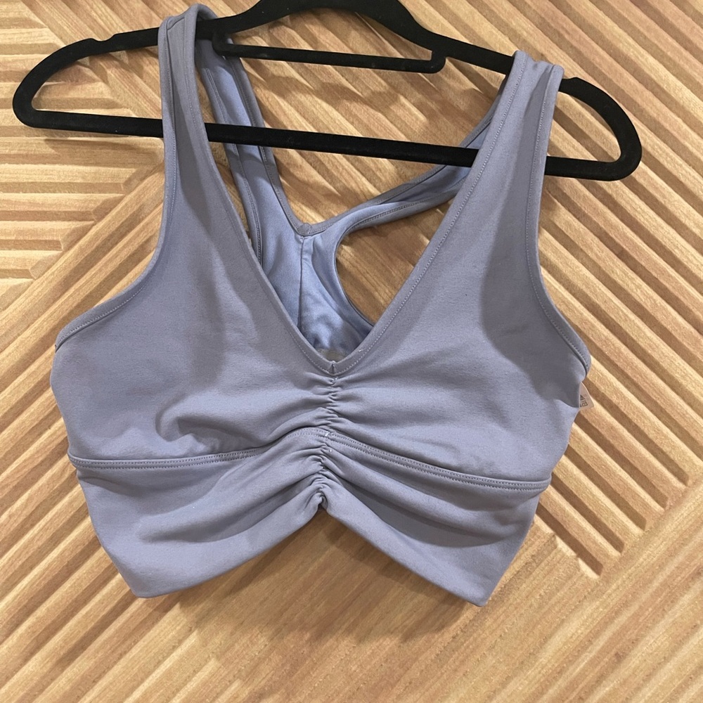 Women's Lavender Sports Bra